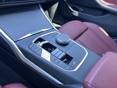 Used 2024 BMW 330i Sedan w/ Premium Package RWD image 26