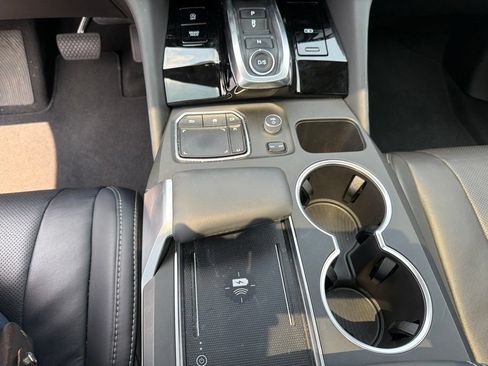 Used 2024 Acura MDX SH-AWD w/ Technology Package image 16