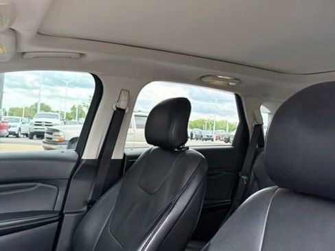 Used 2015 Ford Edge Titanium w/ Equipment Group 301A FWD image 26