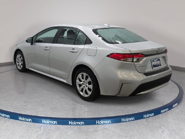 Used 2020 Toyota Corolla LE FWD image 8