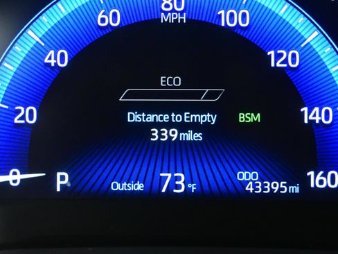 Used 2022 Toyota Corolla XSE FWD image 26