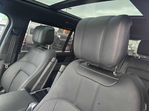 Used 2020 Land Rover Range Rover Long Wheelbase HSE image 26