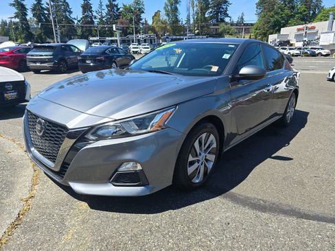 Used 2020 Nissan Altima 2.5 S FWD image 3