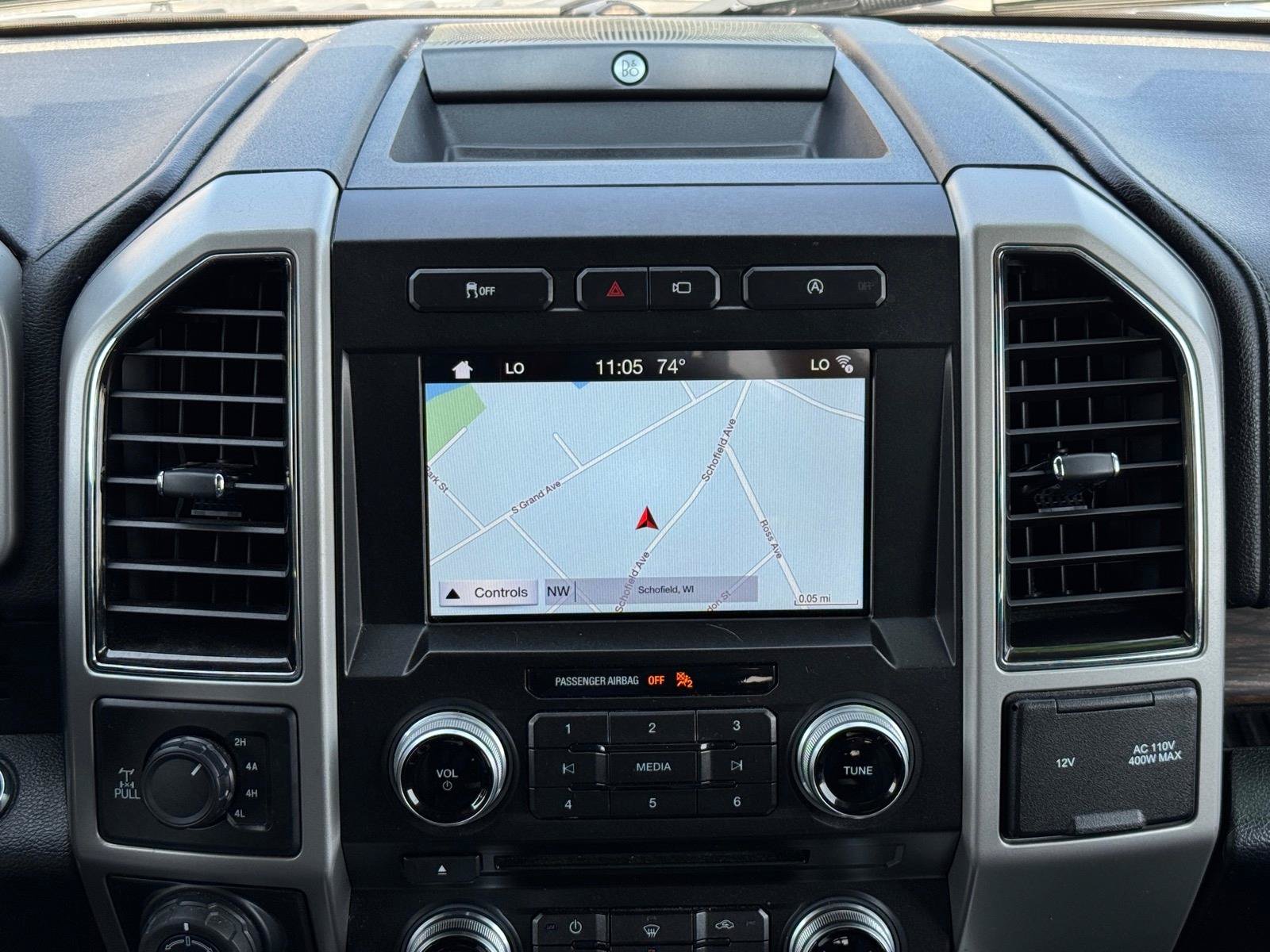 Used 2018 Ford F150 Lariat w/ Equipment Group 502A Luxury AWD/4WD image 12