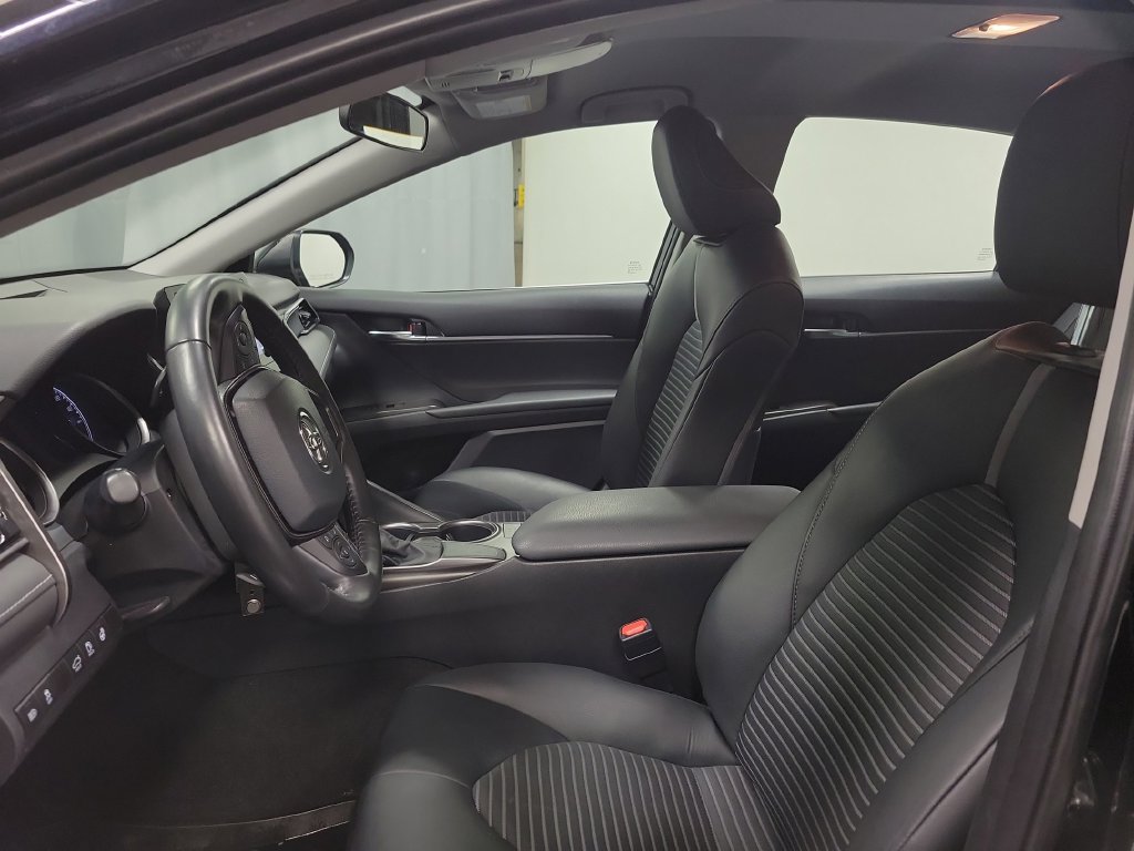 Used 2024 Toyota Camry SE FWD image 15