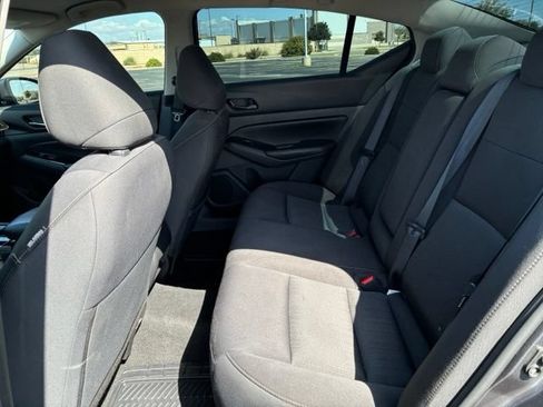 Certified 2023 Nissan Altima 2.5 SV FWD image 13