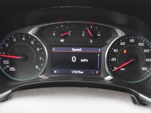 Used 2024 Chevrolet Equinox LT AWD/4WD image 11