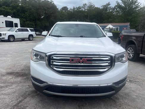 Used 2018 GMC Acadia SLE FWD image 2