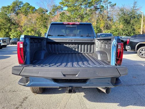 New 2026 GMC Sierra 2500 Denali Ultimate image 11