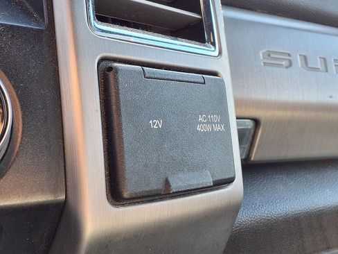 Used 2017 Ford F250 Platinum w/ Platinum Ultimate Package image 22