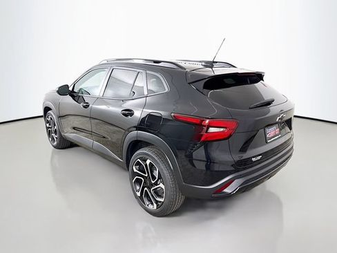 New 2026 Chevrolet Trax RS w/ Sunroof Package FWD image 6