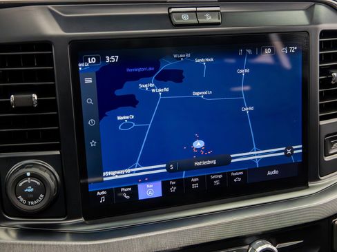 Used 2025 Ford F250 Platinum w/ FX4 Off-Road Package AWD/4WD image 52