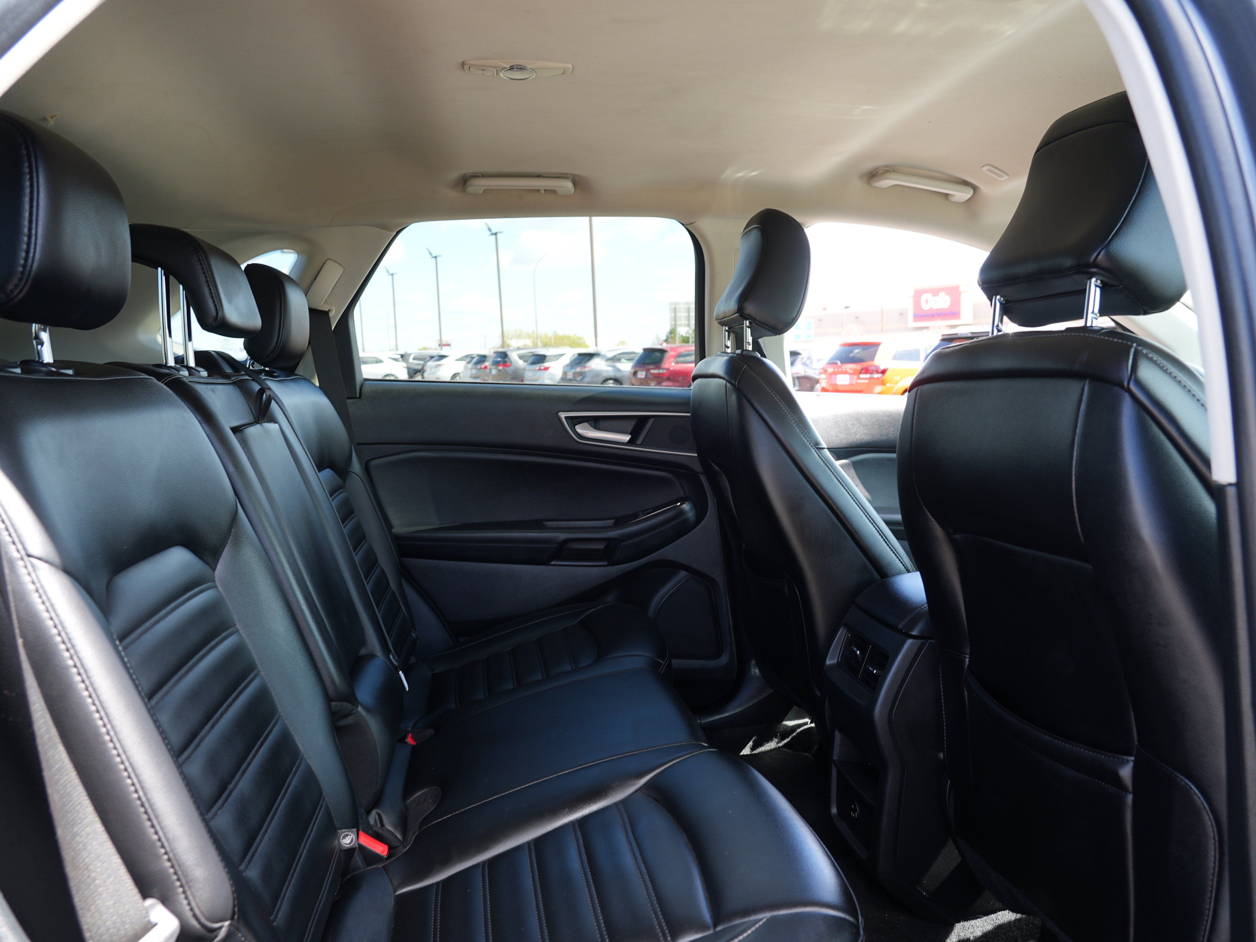 Used 2022 Ford Edge SEL AWD/4WD image 27