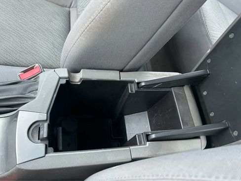 Used 2015 Chevrolet Malibu LS image 30