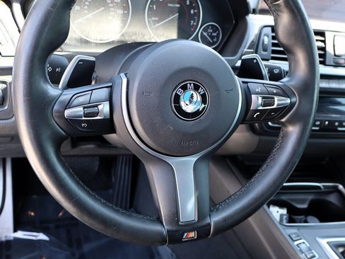 Used 2017 BMW 440i Coupe RWD image 32