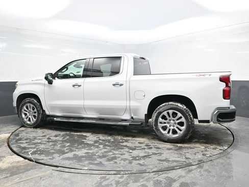 Used 2023 Chevrolet Silverado 1500 LTZ image 3