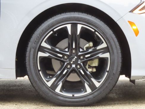 Used 2023 Kia K5 GT-Line w/ GT-Line Premium Package image 14