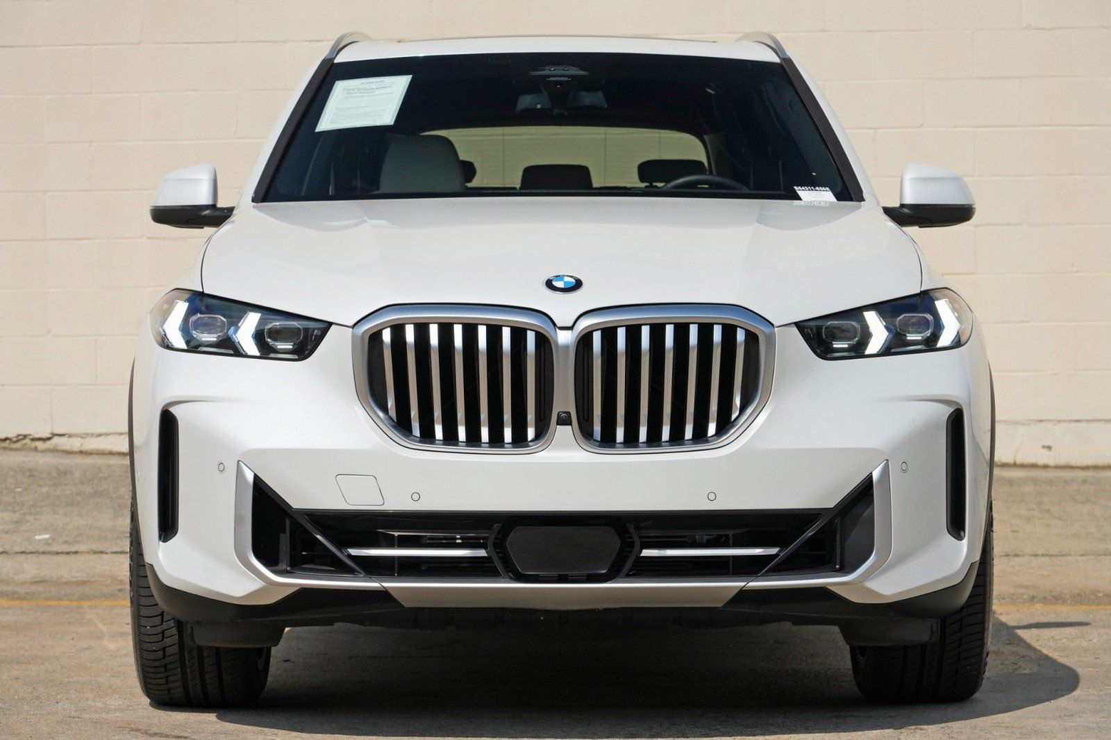 Used 2024 BMW X5 sDrive40i w/ Premium Package RWD image 7