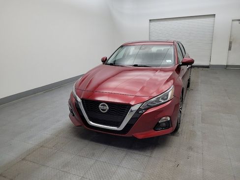 Used 2020 Nissan Altima 2.5 Platinum image 15