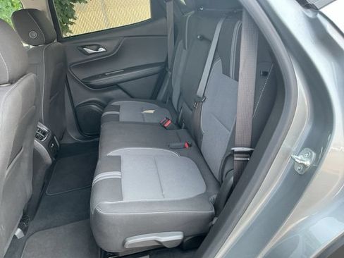 Used 2025 Chevrolet Blazer LT AWD/4WD image 18
