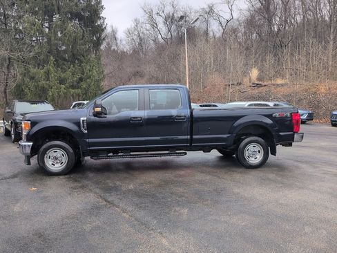 Used 2022 Ford F250 XL w/ Power Equipment Group image 8