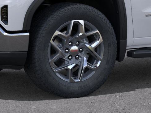 New 2026 GMC Sierra 1500 SLT image 10