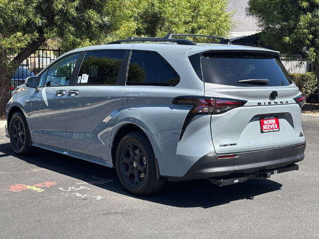 New 2026 Toyota Sienna XLE Woodland Edition AWD/4WD image 14