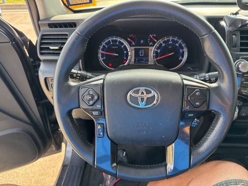 Used 2019 Toyota 4Runner TRD Off-Road Premium image 22