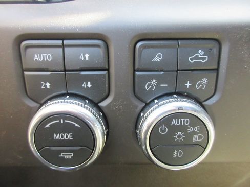 New 2026 GMC Sierra 1500 Denali AWD/4WD image 17
