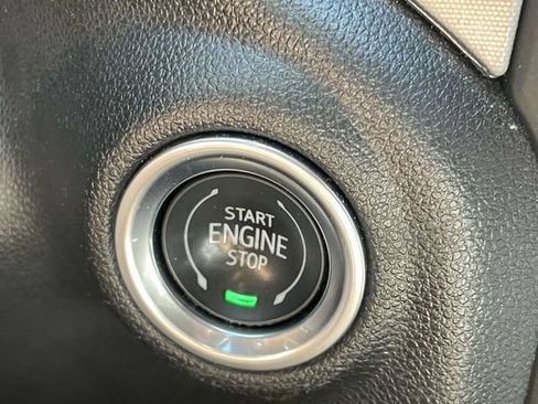 Used 2022 GMC Sierra 1500 SLE RWD image 21