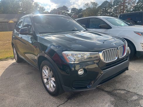 Used 2017 BMW X3 xDrive28i image 2