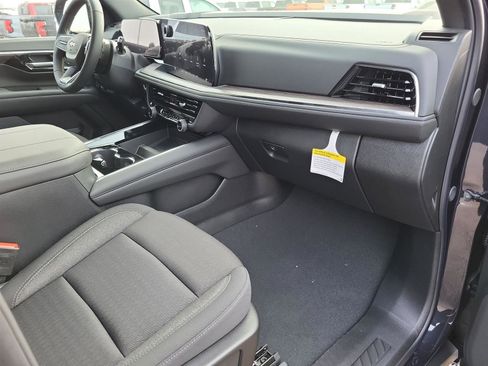 New 2025 Chevrolet Tahoe LS image 26