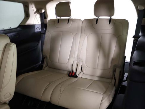 Used 2021 Jeep Grand Cherokee L Limited image 41