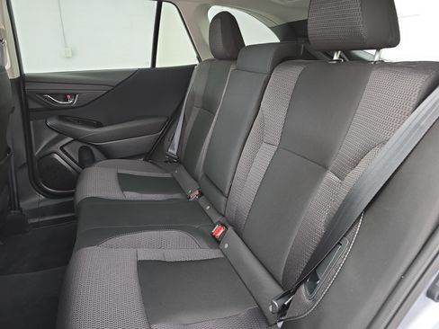 Used 2025 Subaru Outback Premium w/ Popular Package #1A image 14