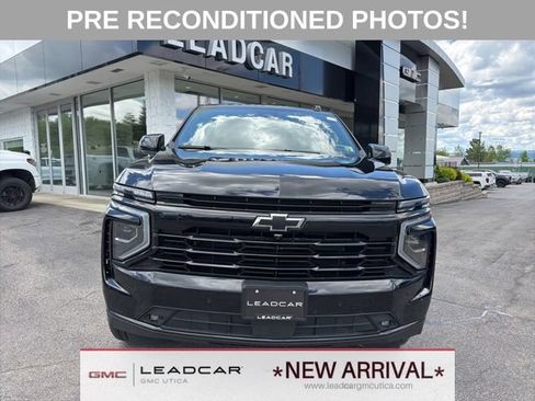 Used 2025 Chevrolet Tahoe RST w/ Comfort Package AWD/4WD image 8
