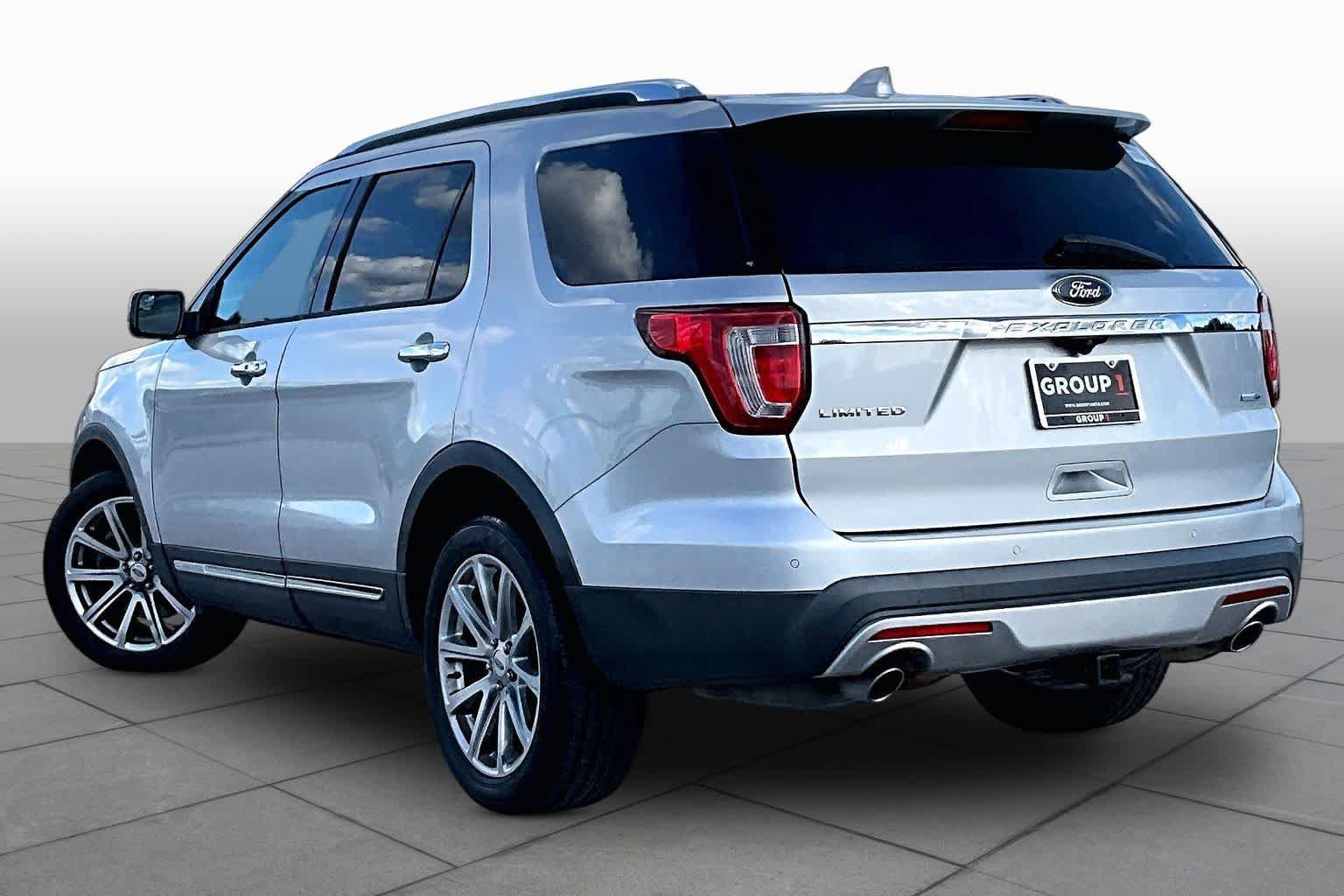 Used 2016 Ford Explorer Limited AWD/4WD image 12