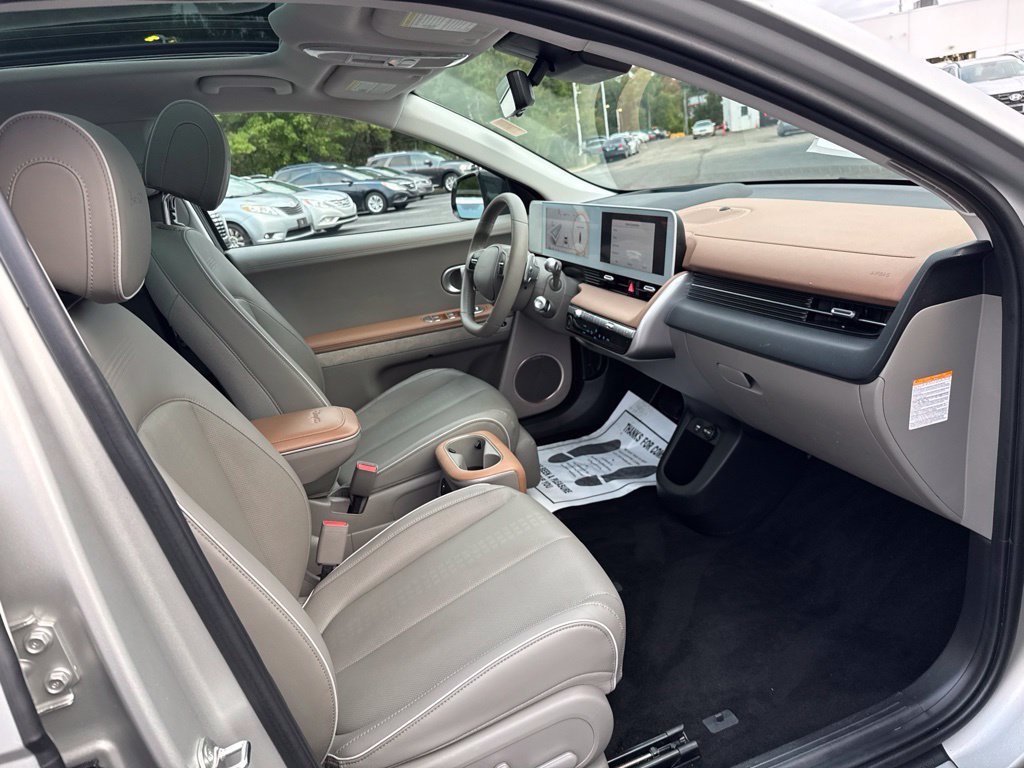 Certified 2024 Hyundai Ioniq 5 Limited AWD/4WD image 22