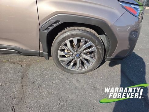 Used 2025 Subaru Forester Touring AWD/4WD image 20