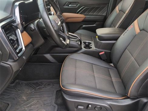 Certified 2023 GMC Canyon AT4 image 18