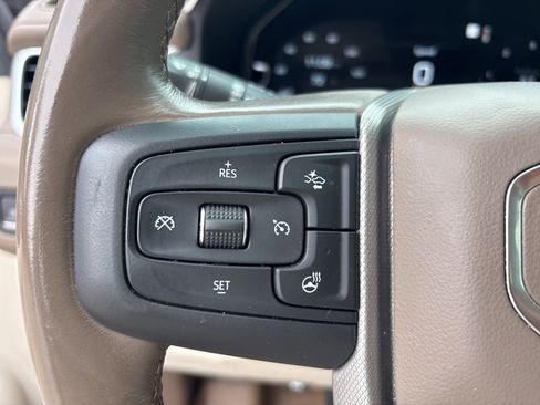 Used 2022 GMC Yukon Denali image 26