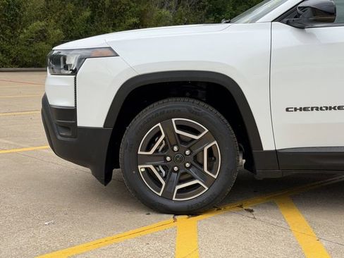 New 2026 Jeep Cherokee Limited AWD/4WD image 9