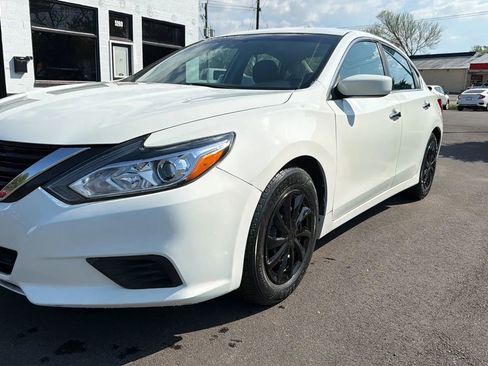 Used 2016 Nissan Altima 2.5 S w/ Power Driver Seat Package FWD image 13