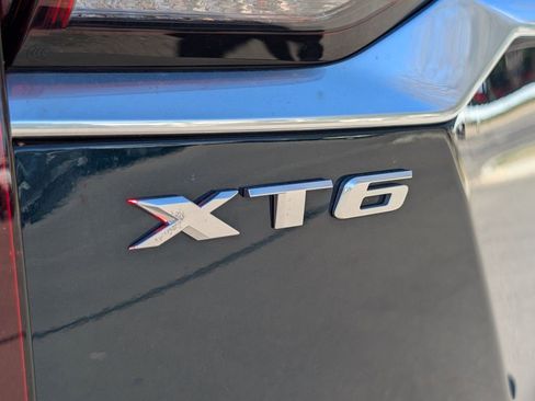 Certified 2024 Cadillac XT6 Premium Luxury AWD/4WD image 11