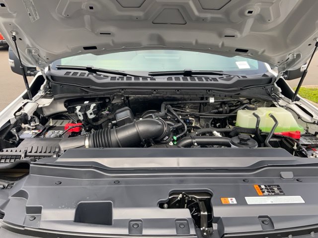 New 2025 Ford F350 XL w/ XL Chrome Package AWD/4WD image 18