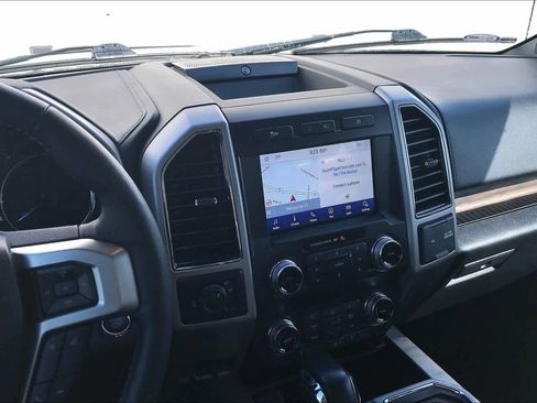 Used 2020 Ford F150 Lariat w/ Equipment Group 502A Luxury image 6