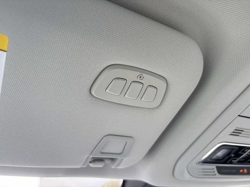 New 2026 Lincoln Nautilus Reserve AWD/4WD image 31