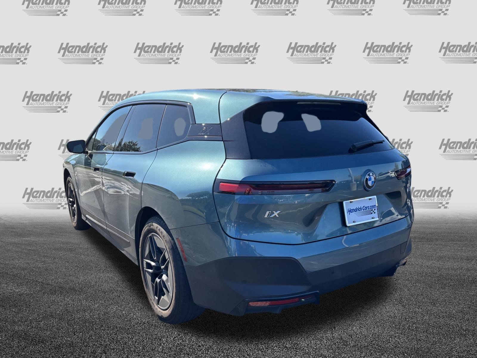 Certified 2024 BMW iX xDrive50 w/ Premium Package AWD/4WD image 8
