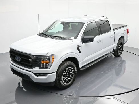 Certified 2022 Ford F150 XLT w/ Equipment Group 302A High image 27