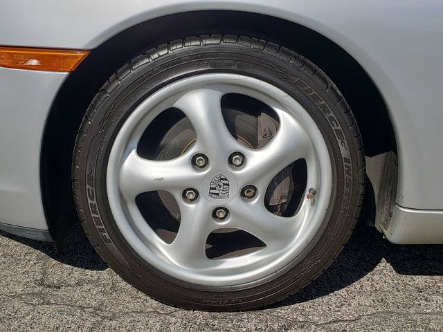 Used 1997 Porsche Boxster RWD image 27