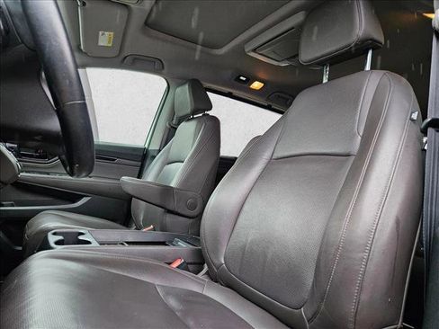 Used 2019 Honda Odyssey Elite image 10